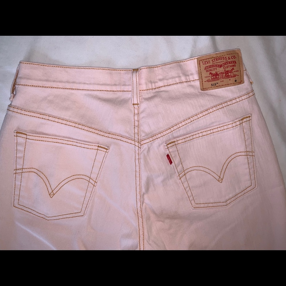 Levi’s - Picture 2 of 3